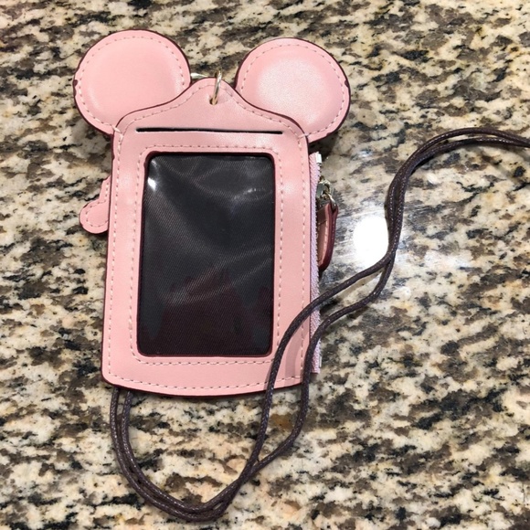 🆕 Mouse Ears ID Lanyard - Picture 5 of 8